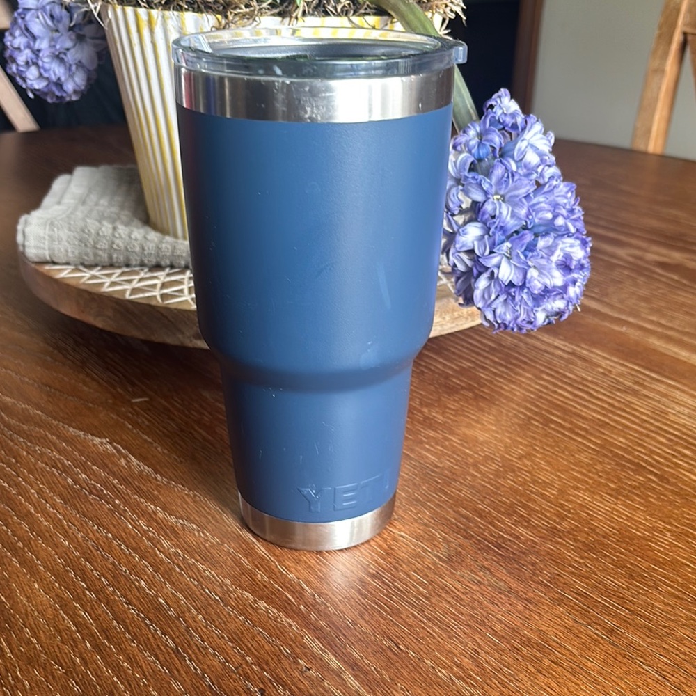 YETI Navy Tumbler
